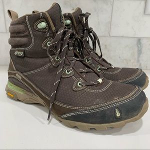 Ahnu Teva Hiking boots